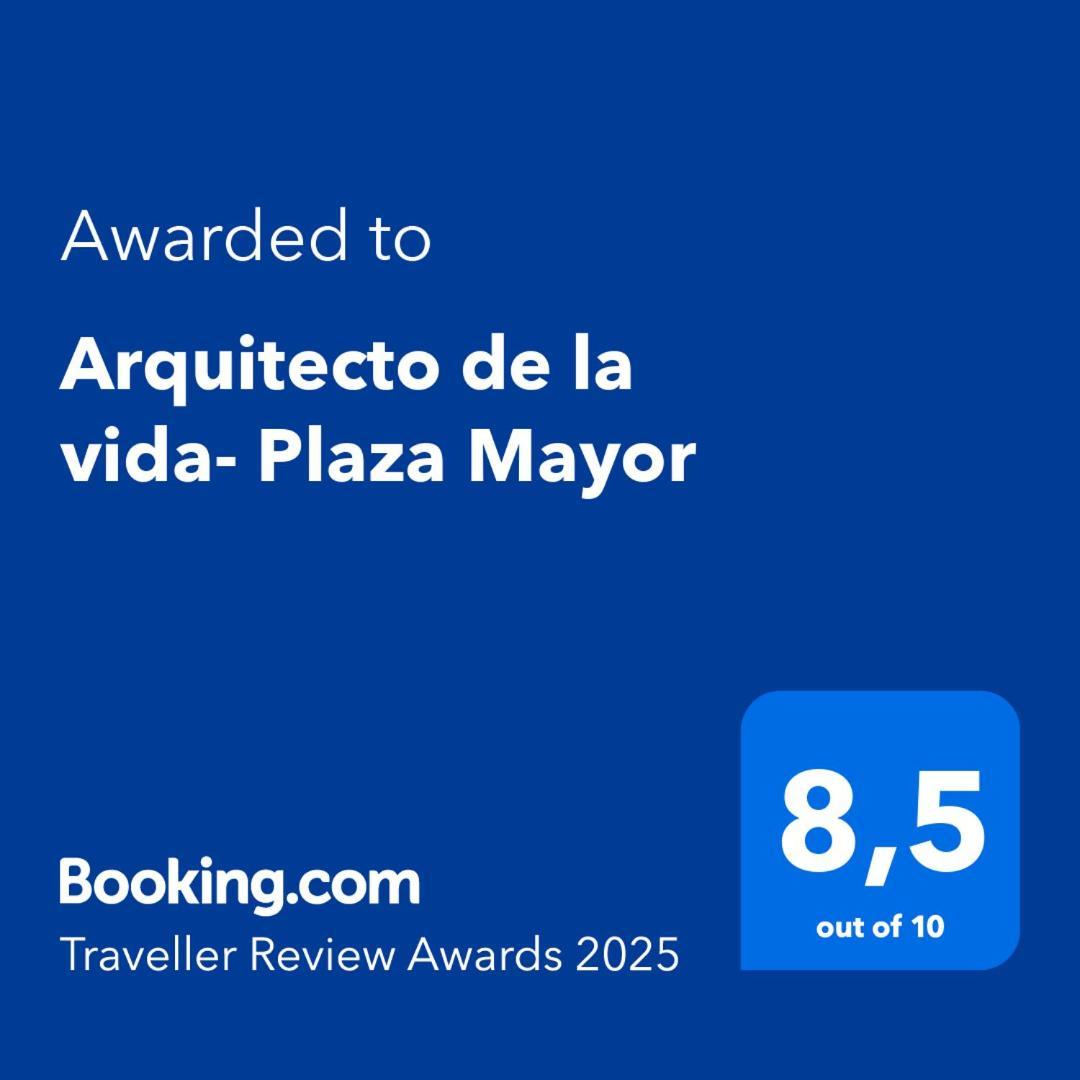 Arquitecto De La Vida- Plaza Mayor レオン エクステリア 写真